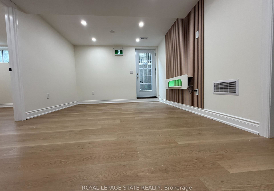 4-waterside-drive-hamilton-ontario-x13489576