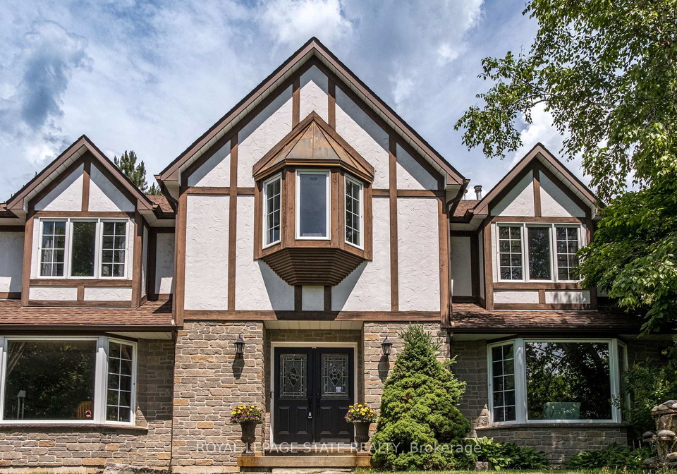 1-kusins-court-hamilton-ontario-x13489742
