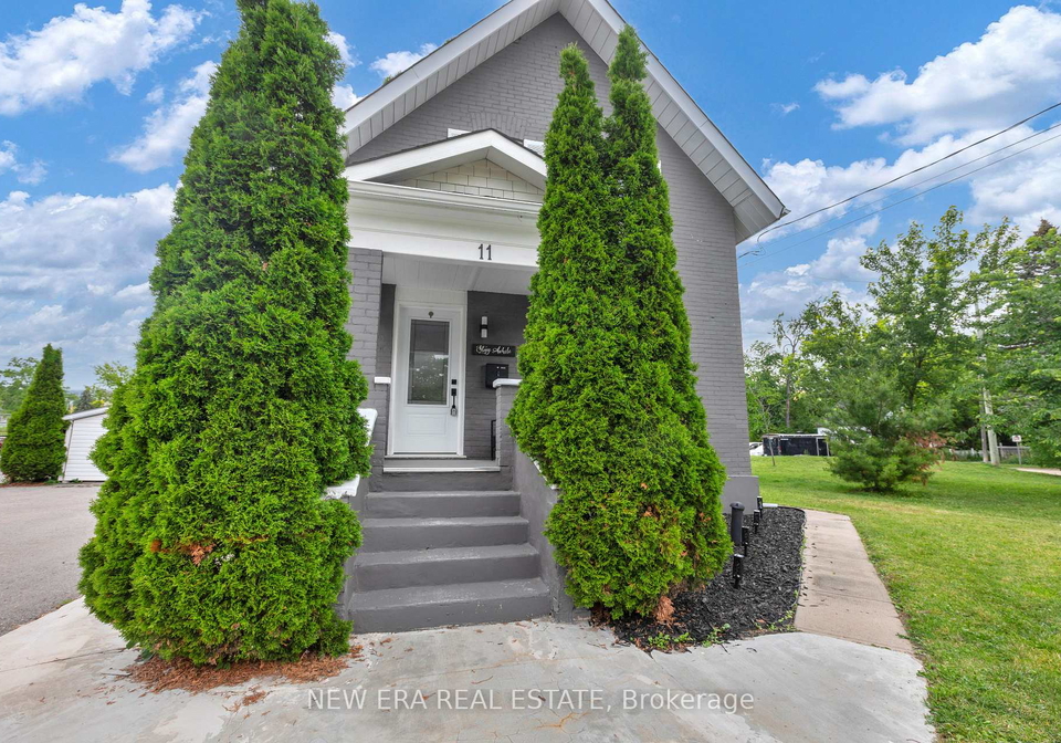 11-albert-street-n-kawartha-lakes-ontario-x13489752