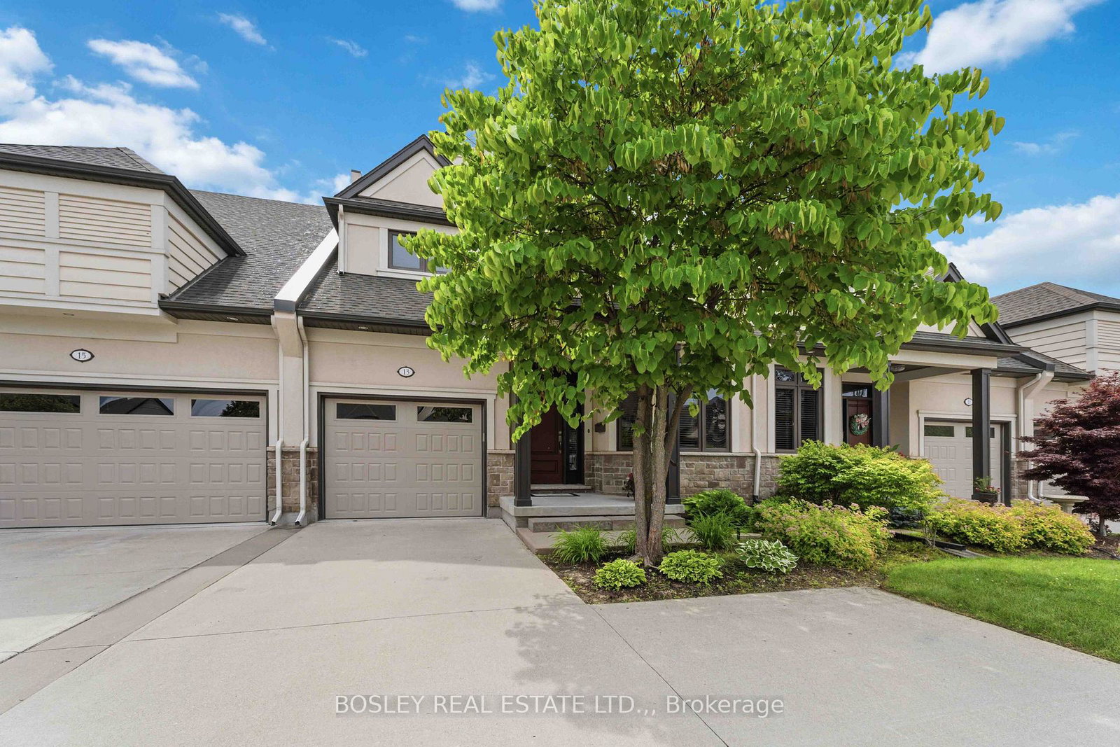 13-emerald-common-st-catharines-ontario-x13489796