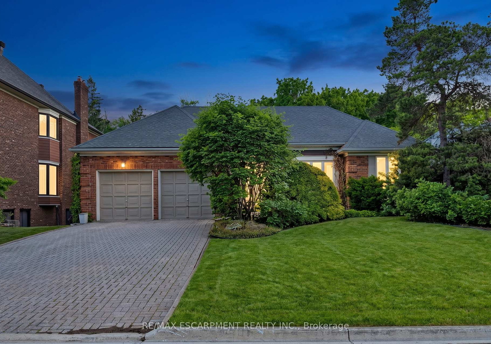 17-flanders-drive-hamilton-ontario-x13489854
