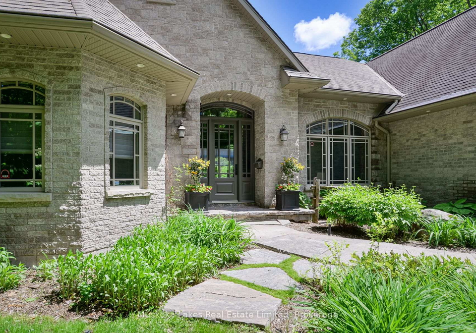 44-estate-drive-muskoka-lakes-ontario-x13489860