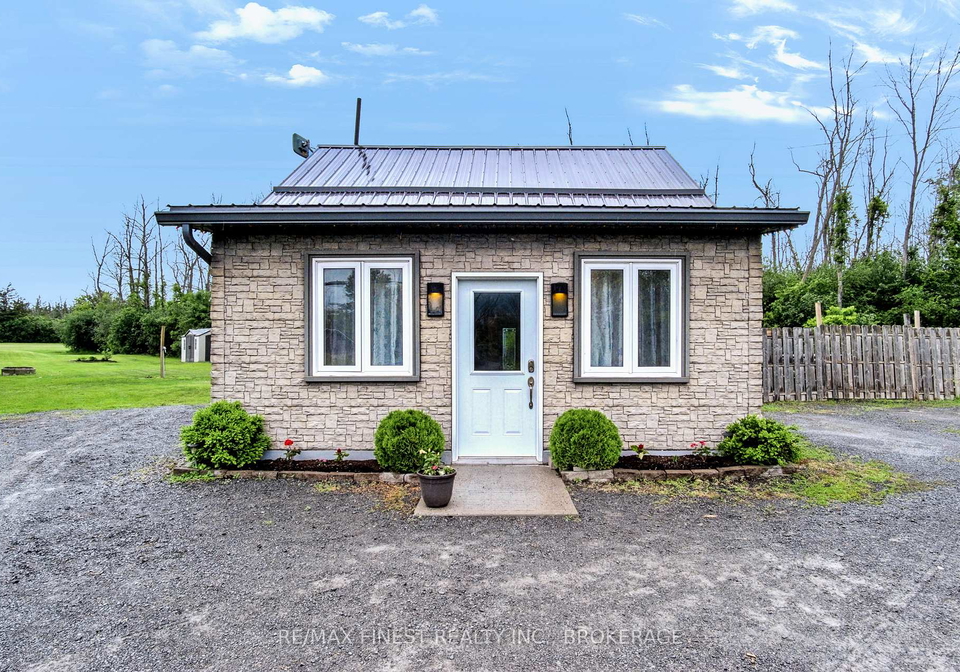 8297-county-road-2-greater-napanee-ontario-x13489916