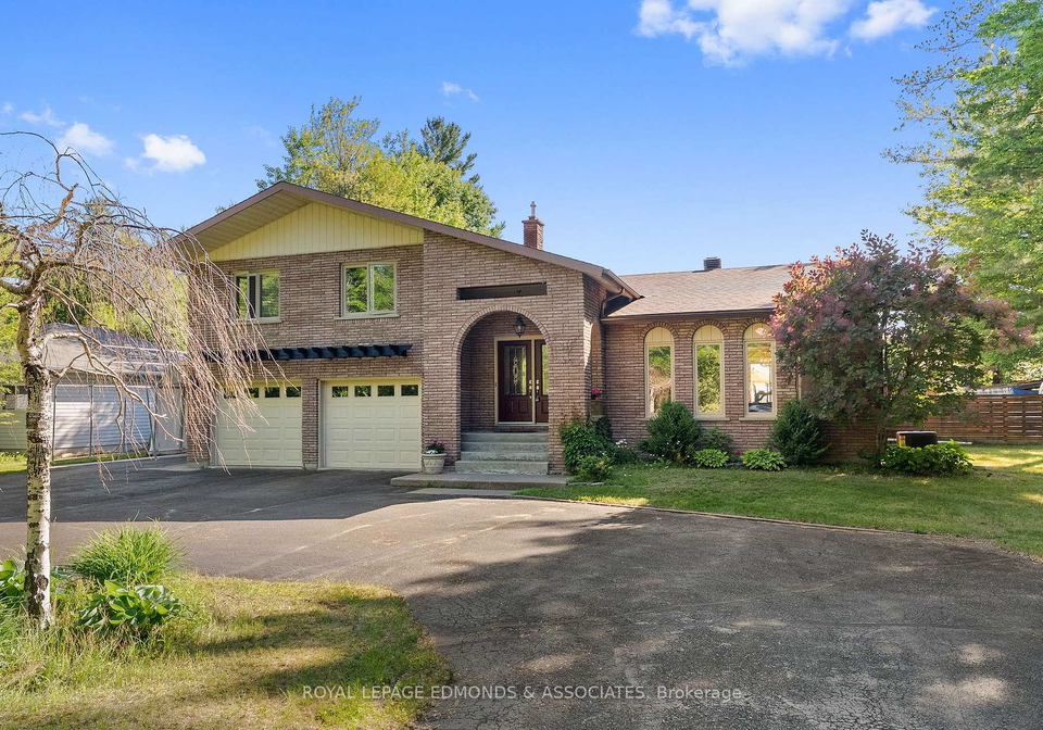 37-selley-street-petawawa-ontario-x13489962