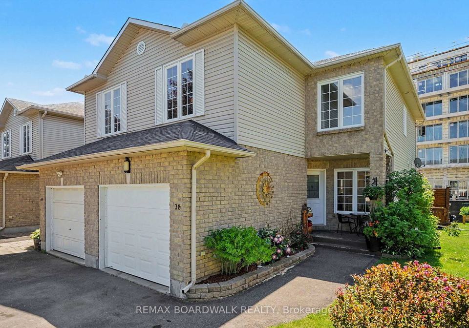 38-roger-crescent-casselman-ontario-x13490044