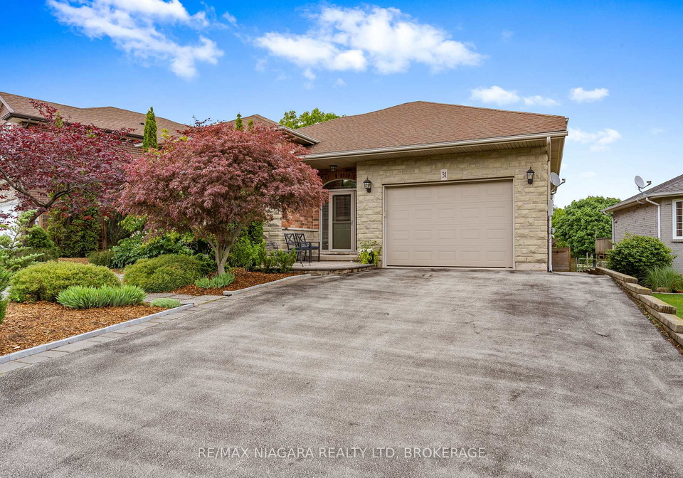 31-hillcrest-road-port-colborne-ontario-x13490058