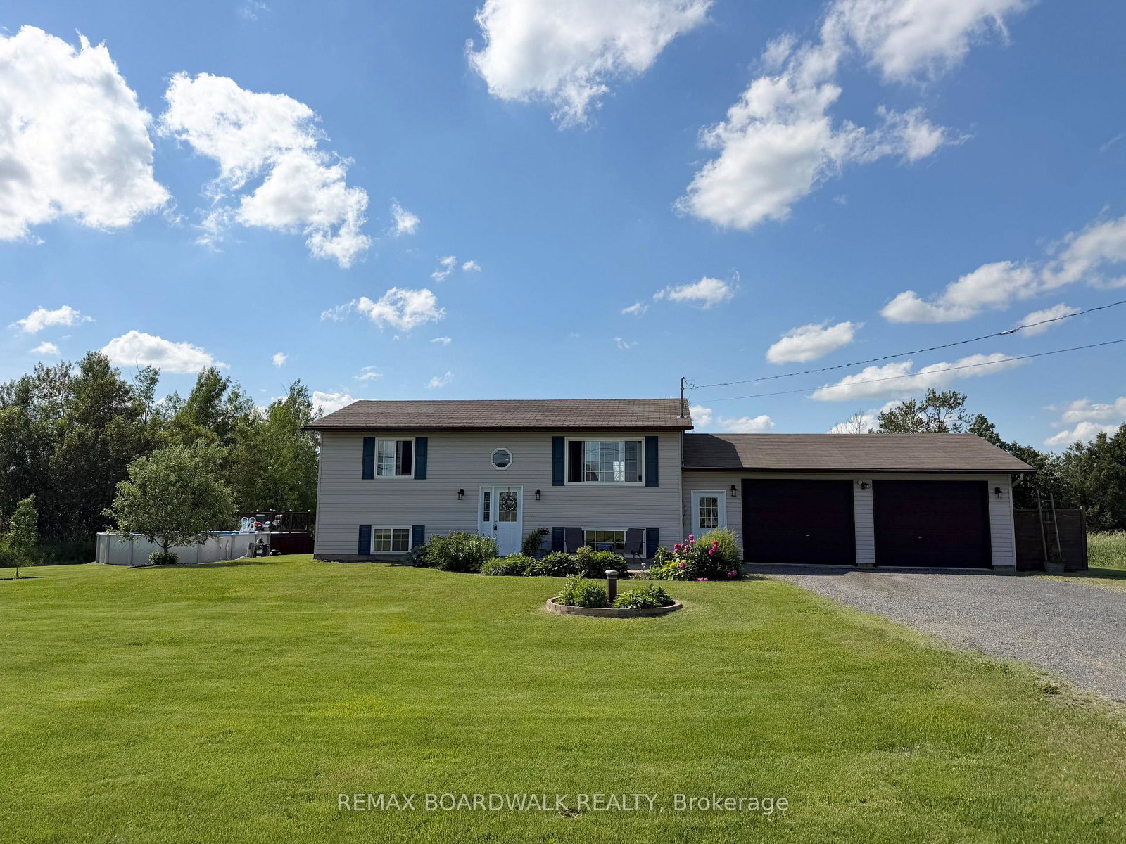 1644-drummond-con-7-road-drummondnorth-elmsley-ontario-x13490062