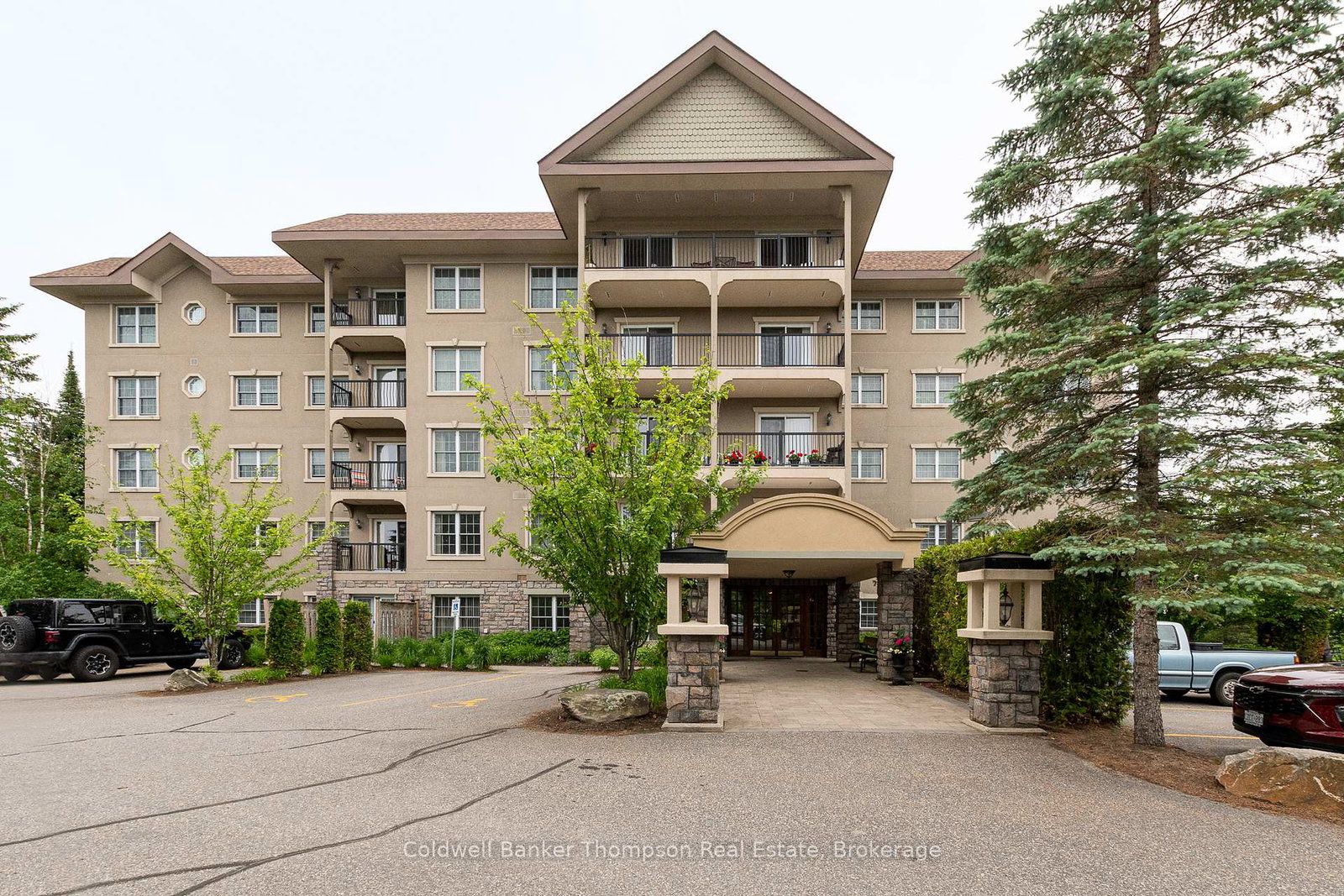 4-legacy-lane-huntsville-ontario-x13490072
