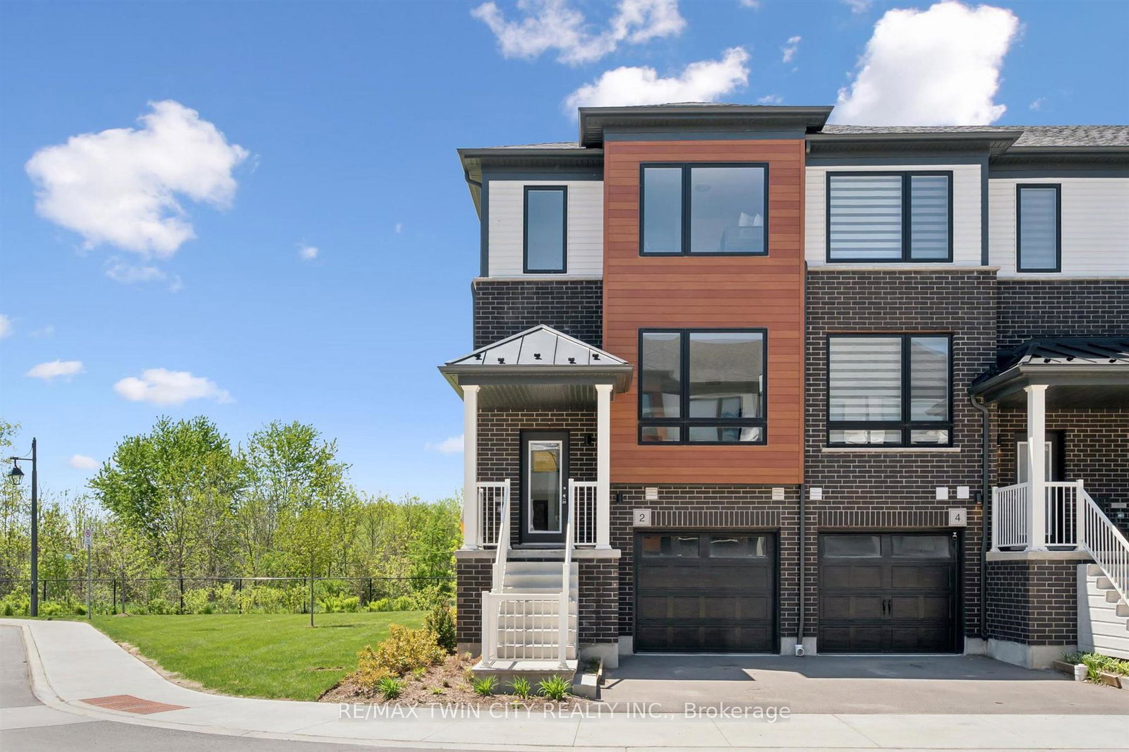 2-sora-lane-guelph-ontario-x13490154