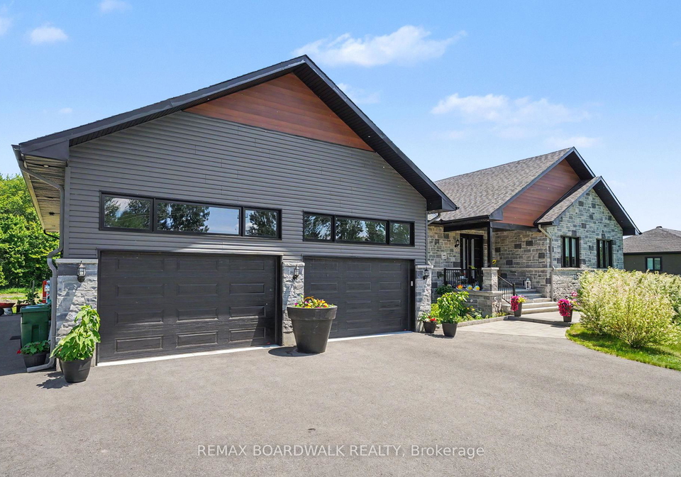 139-st-thomas-street-russell-ontario-x13490174
