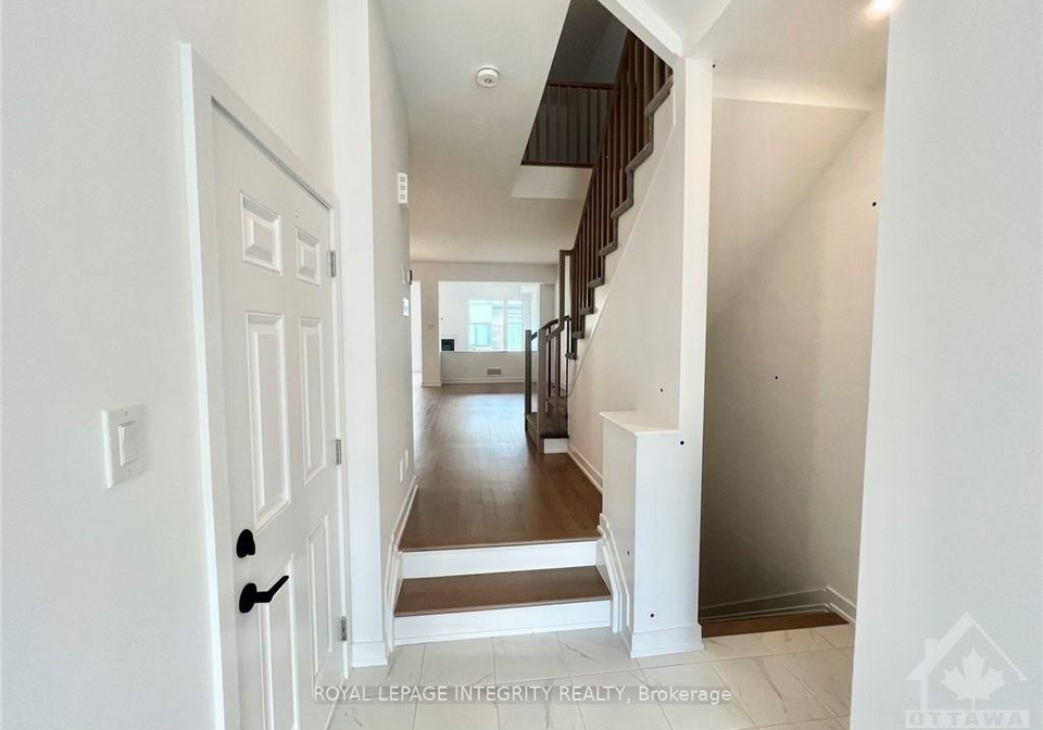 1000-acoustic-way-ottawa-ontario-x13490184