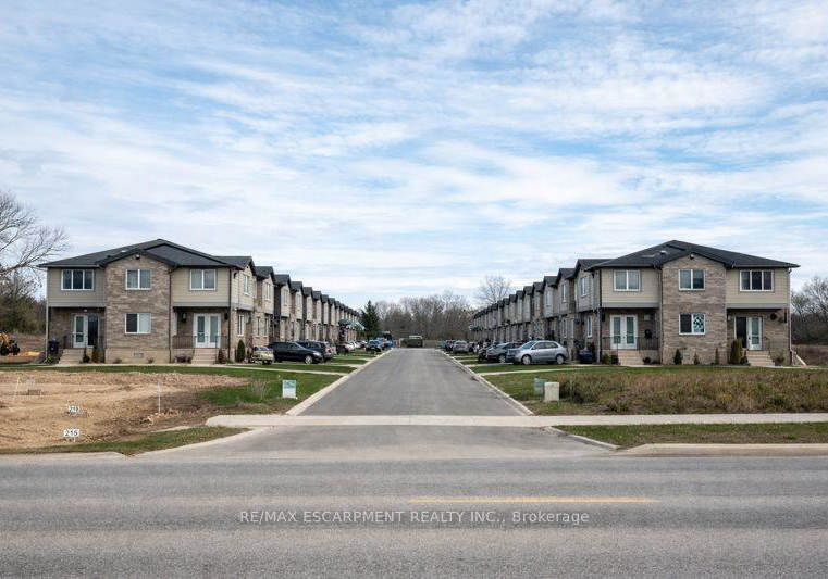211-thompson-road-w-norfolk-ontario-x13490222