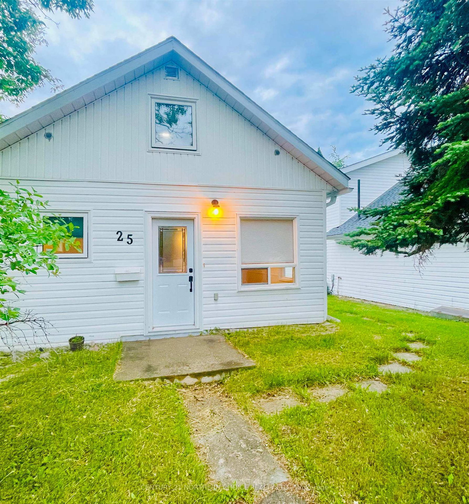 25-casimir-avenue-dryden-ontario-x13490228