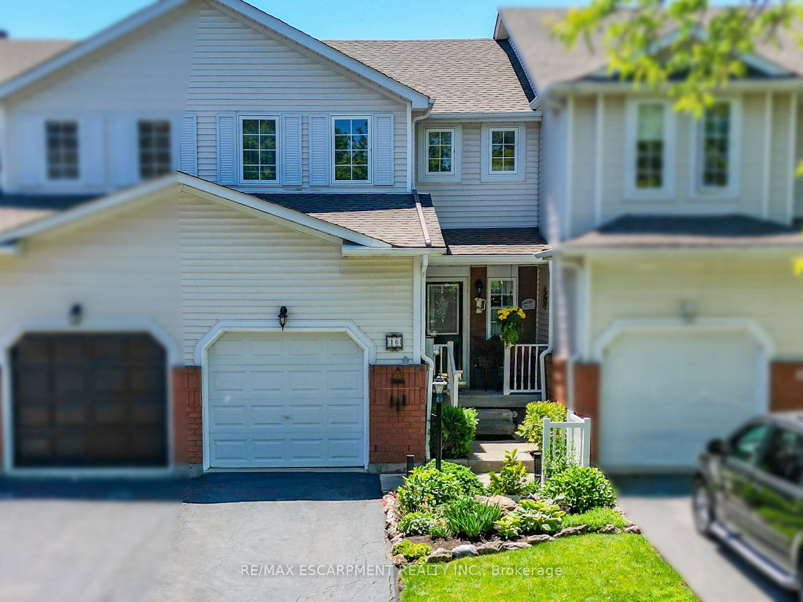 16-walker-court-grimsby-ontario-x13490256