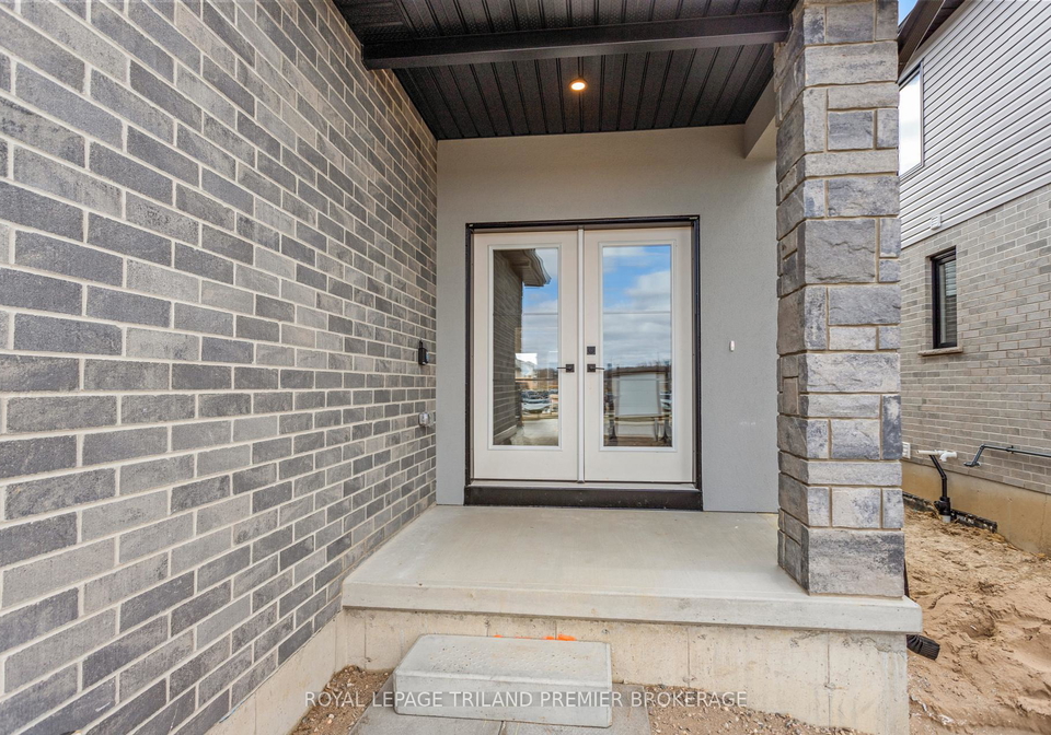 4375-sagebrush-crescent-london-south-ontario-x13490306