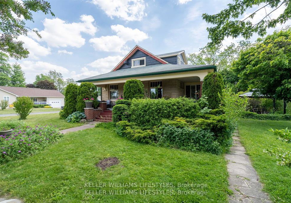 93-sarah-street-lambton-shores-ontario-x13490318