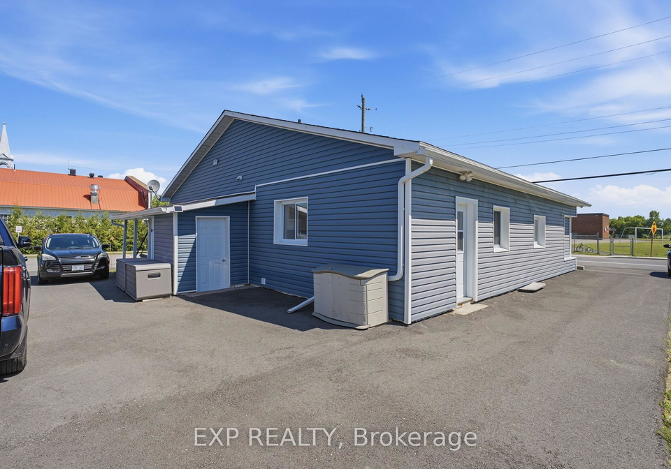 3160-gendron-road-clarence-rockland-ontario-x13490518