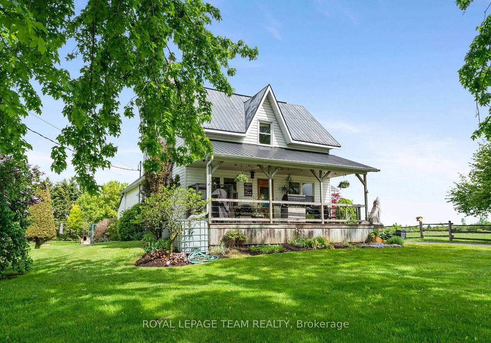 13585-county-9-road-north-dundas-ontario-x13490616