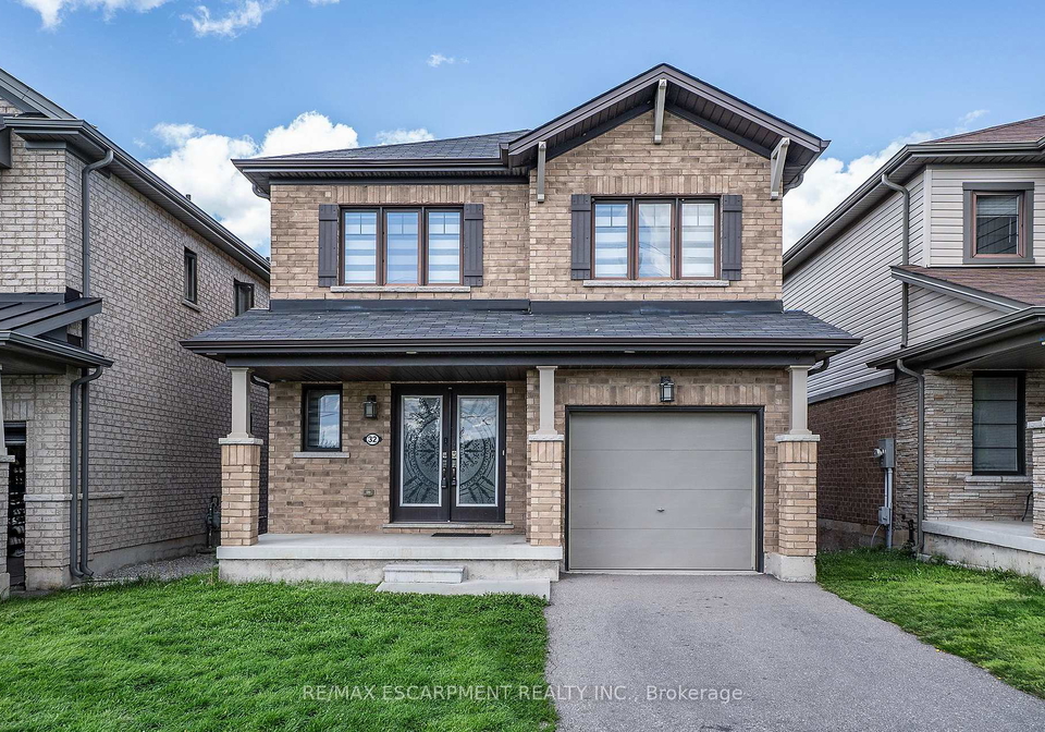32-hedges-crescent-hamilton-ontario-x13490688