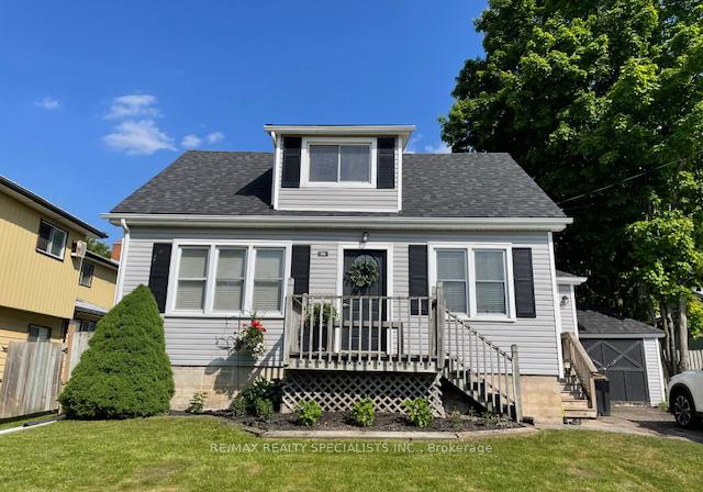 196-queen-street-w-centre-wellington-ontario-x13490768