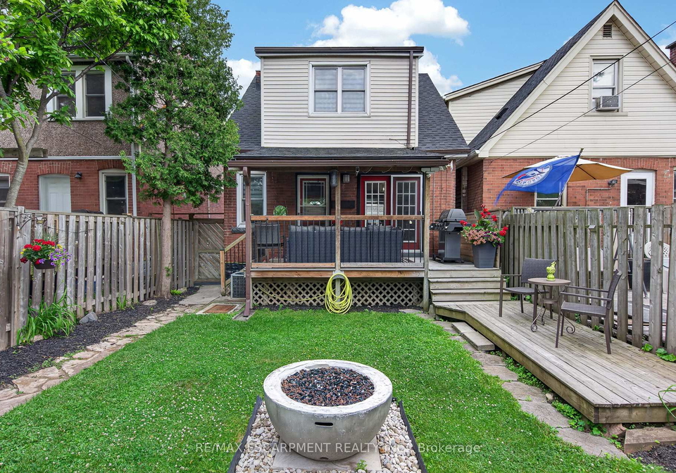 55-cameron-avenue-n-hamilton-ontario-x13490826