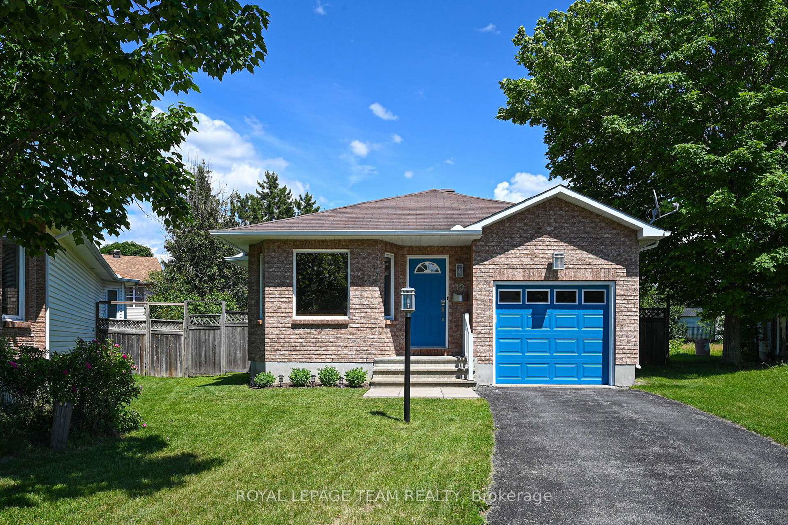 13-candow-crescent-ottawa-ontario-x13490848