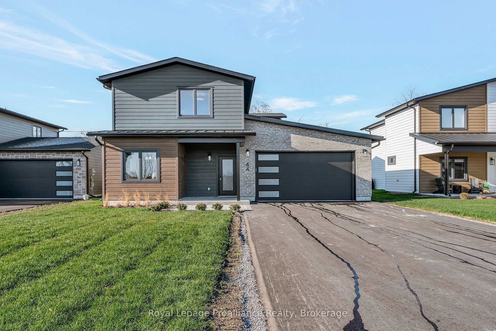 44-fraser-drive-quinte-west-ontario-x13490986