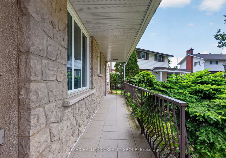 1038-arnot-road-ottawa-ontario-x13491042
