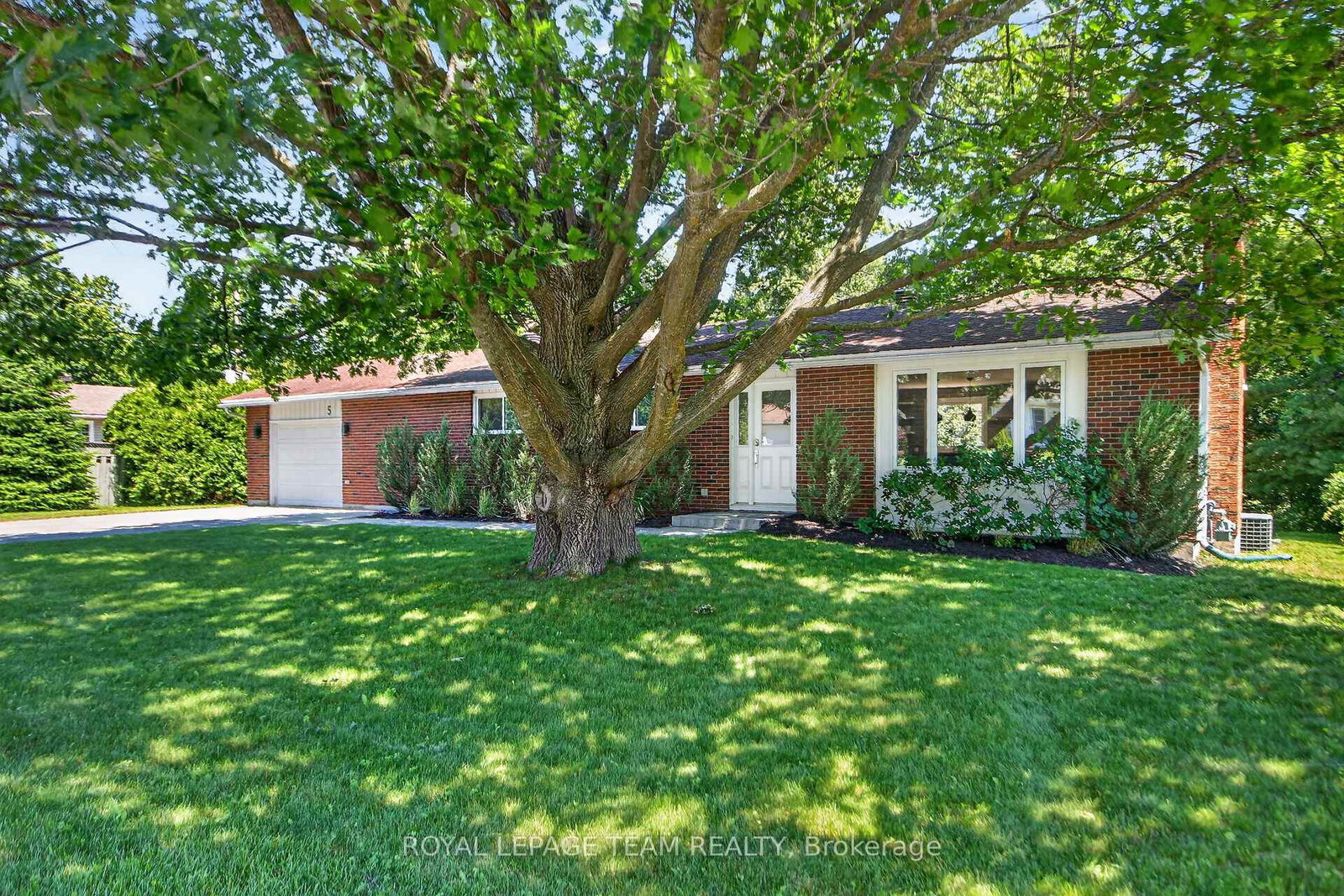 5-caribou-avenue-ottawa-ontario-x13491122