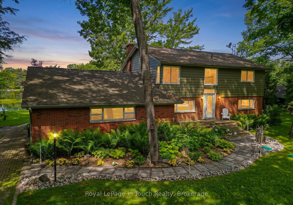 1464-golden-beach-road-bracebridge-ontario-x13491430