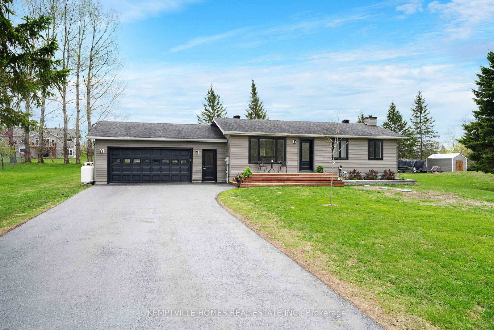 2134-county-20-oxford-station-road-north-grenville-ontario-x13491436