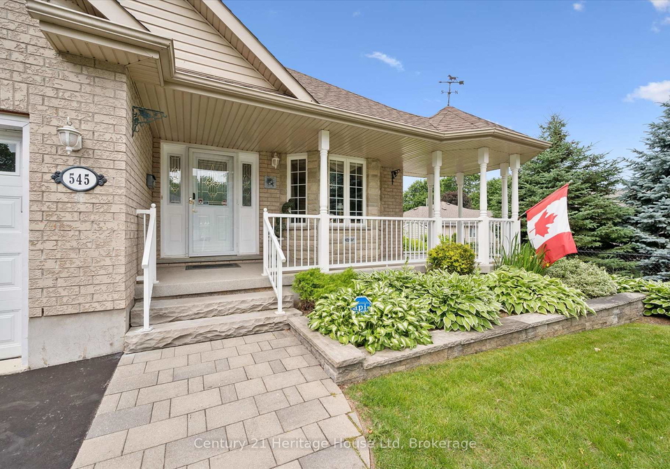 545-athol-street-centre-wellington-ontario-x13491494