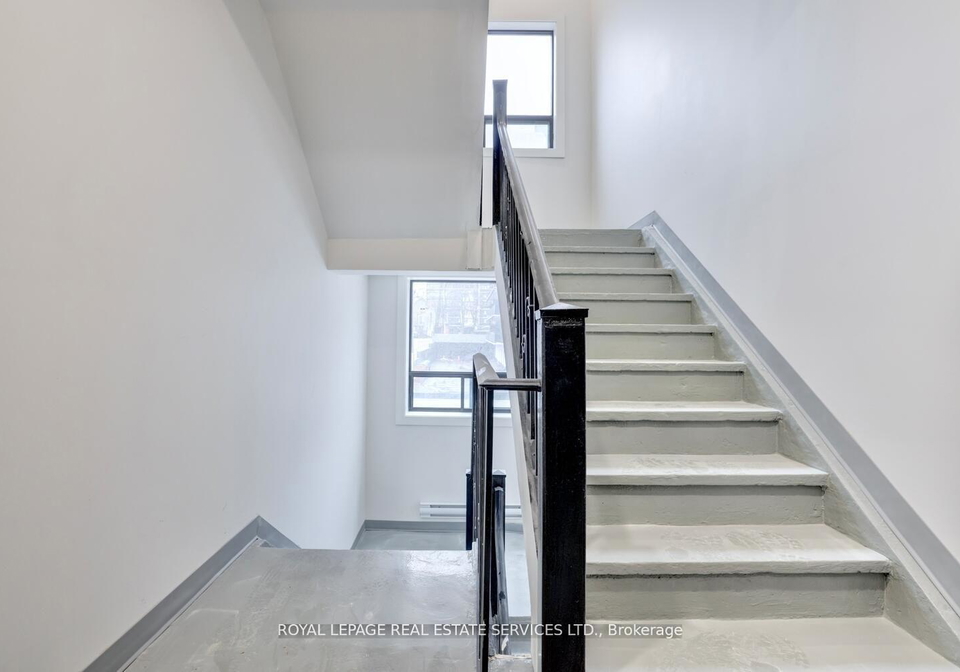 20-duke-street-hamilton-ontario-x13491596