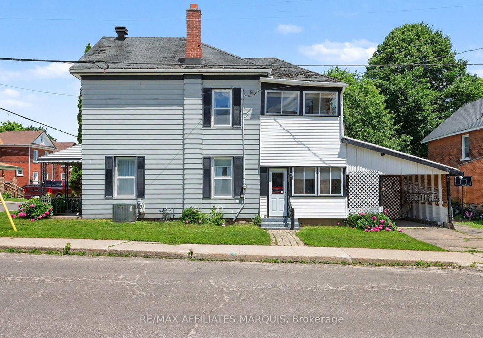 77-russell-street-e-smiths-falls-ontario-x13491754