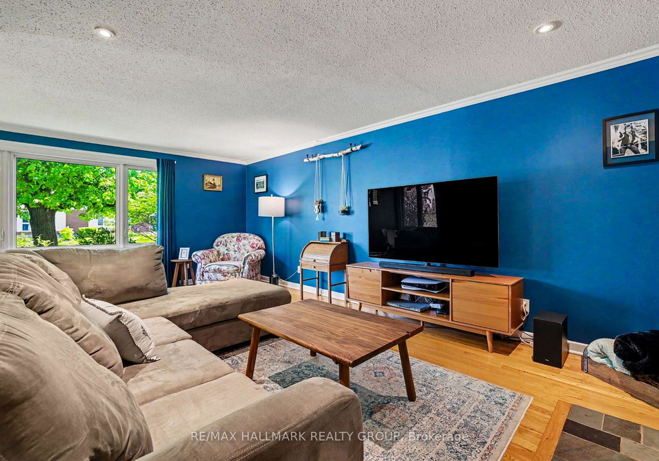 33-newbury-avenue-ottawa-ontario-x13491800
