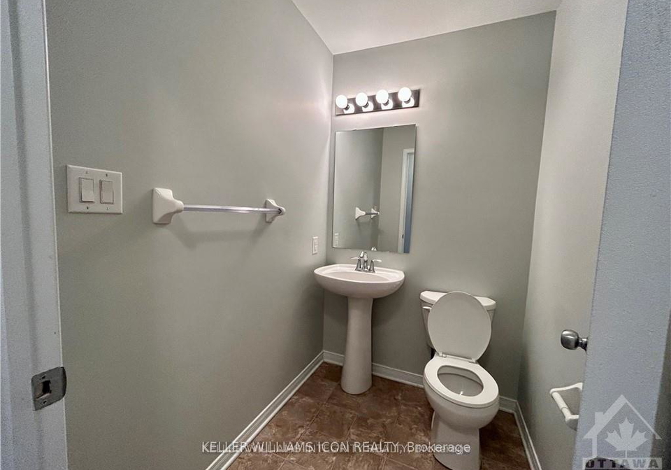 146-urbancrest-private-ottawa-ontario-x13491864