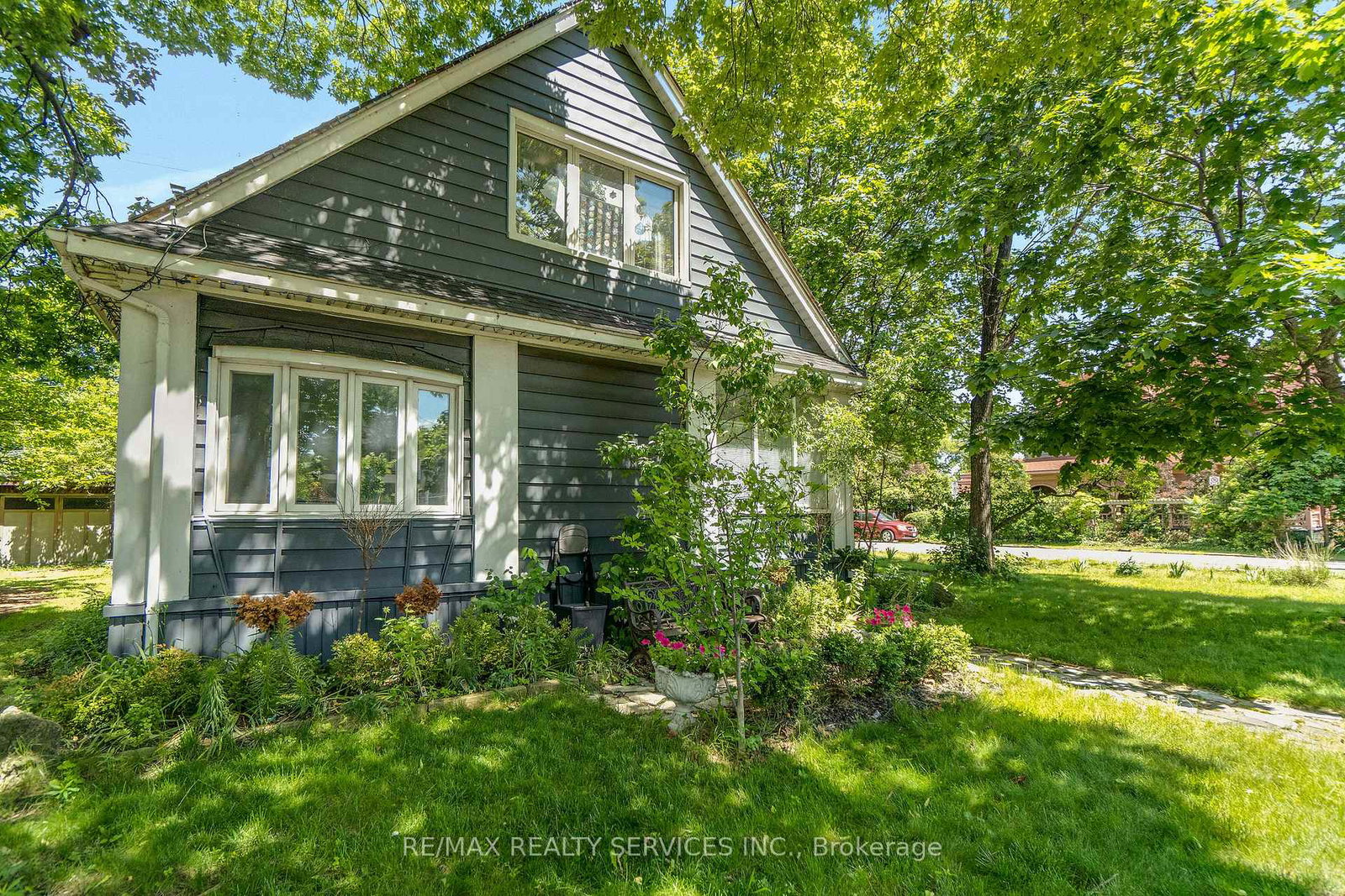 939-beach-boulevard-hamilton-ontario-x13491870