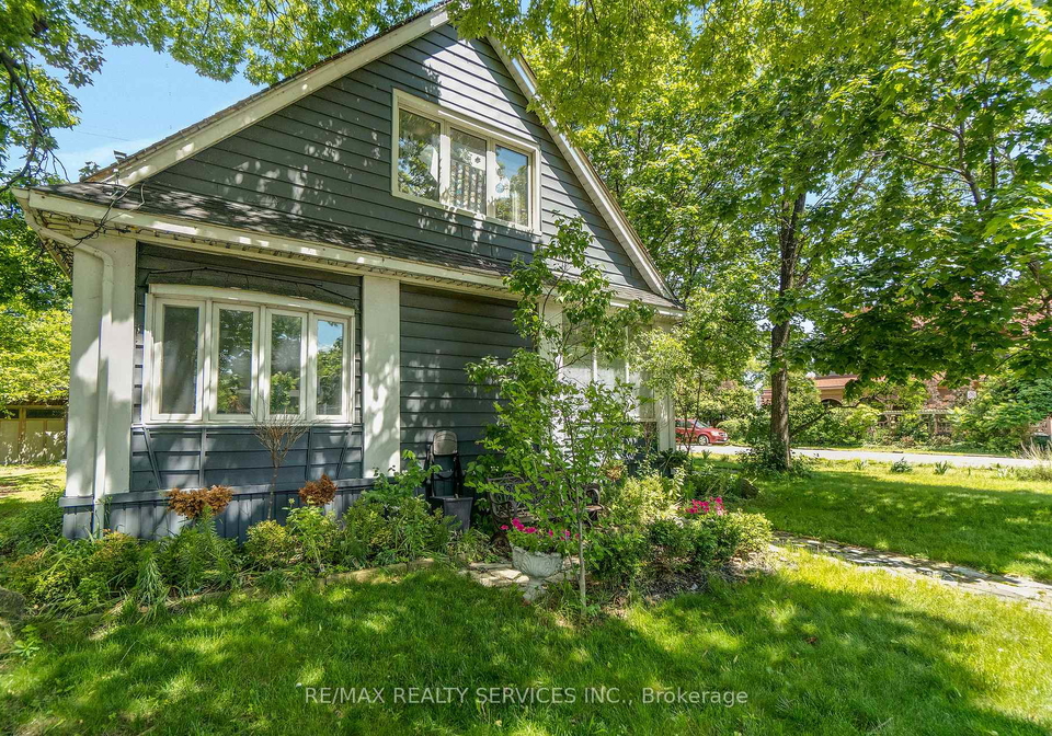 939-beach-boulevard-hamilton-ontario-x13491870