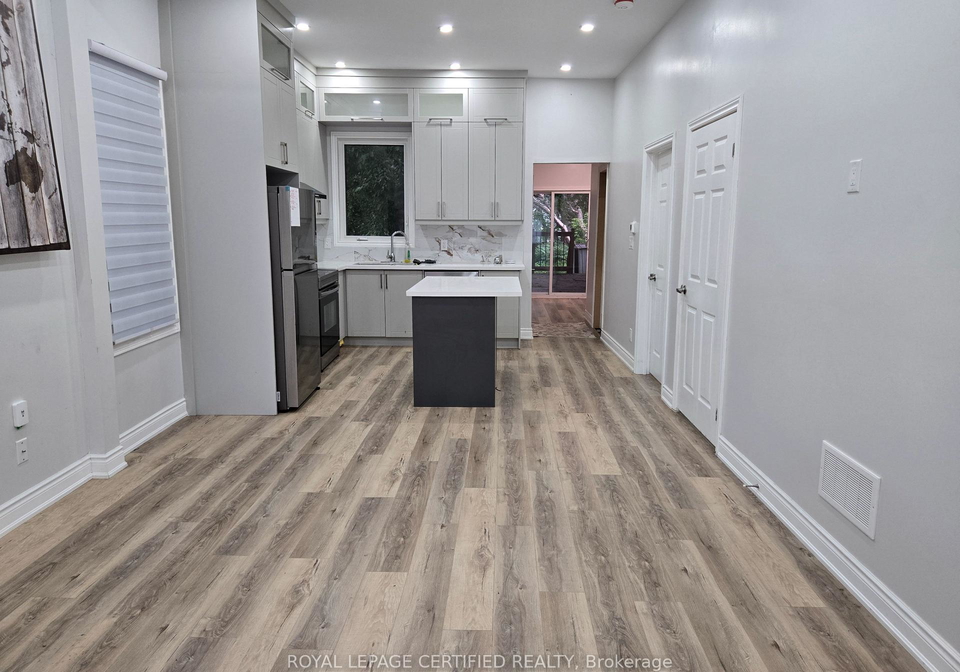 195-picton-street-e-hamilton-ontario-x13492134