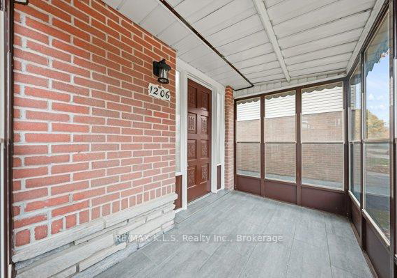 1206-valentine-drive-cambridge-ontario-x13492228