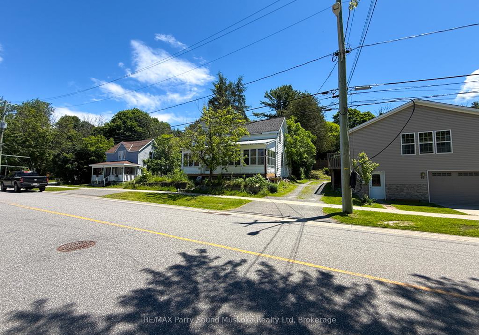 17-wakefield-street-parry-sound-ontario-x13492244