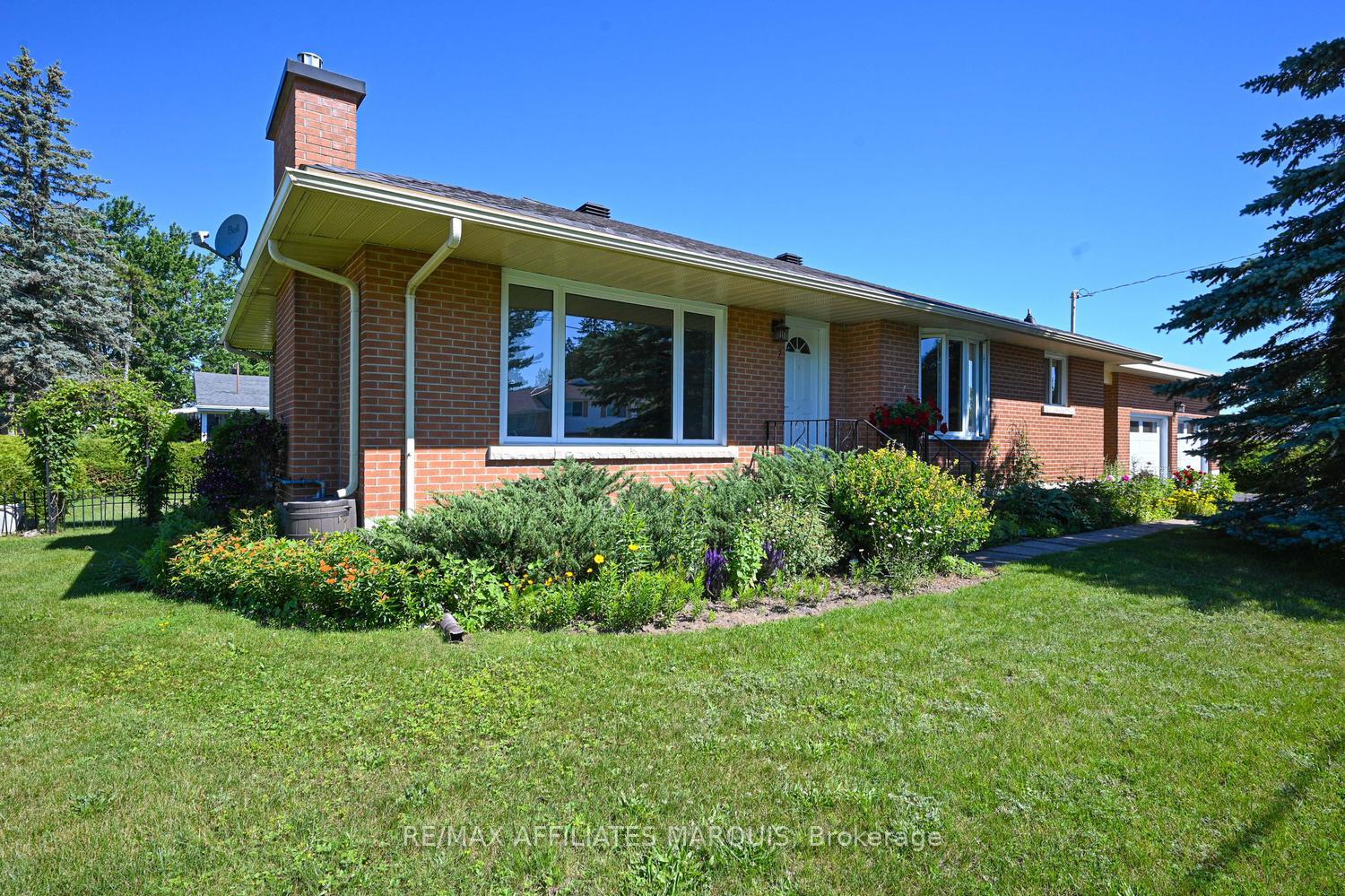 7-ontario-street-smiths-falls-ontario-x13492266