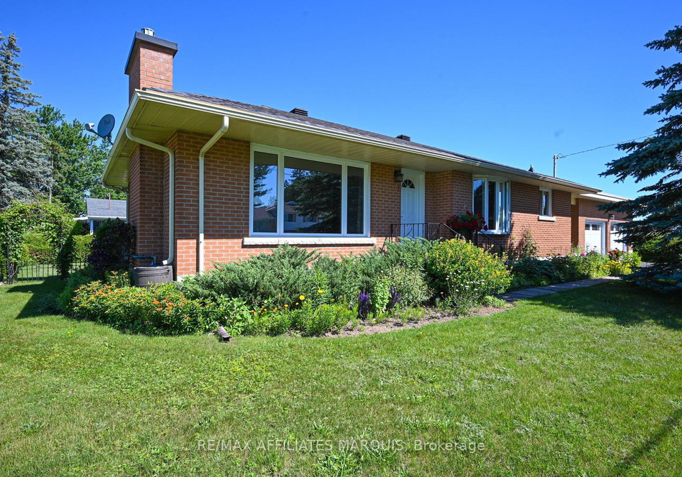 7-ontario-street-smiths-falls-ontario-x13492266