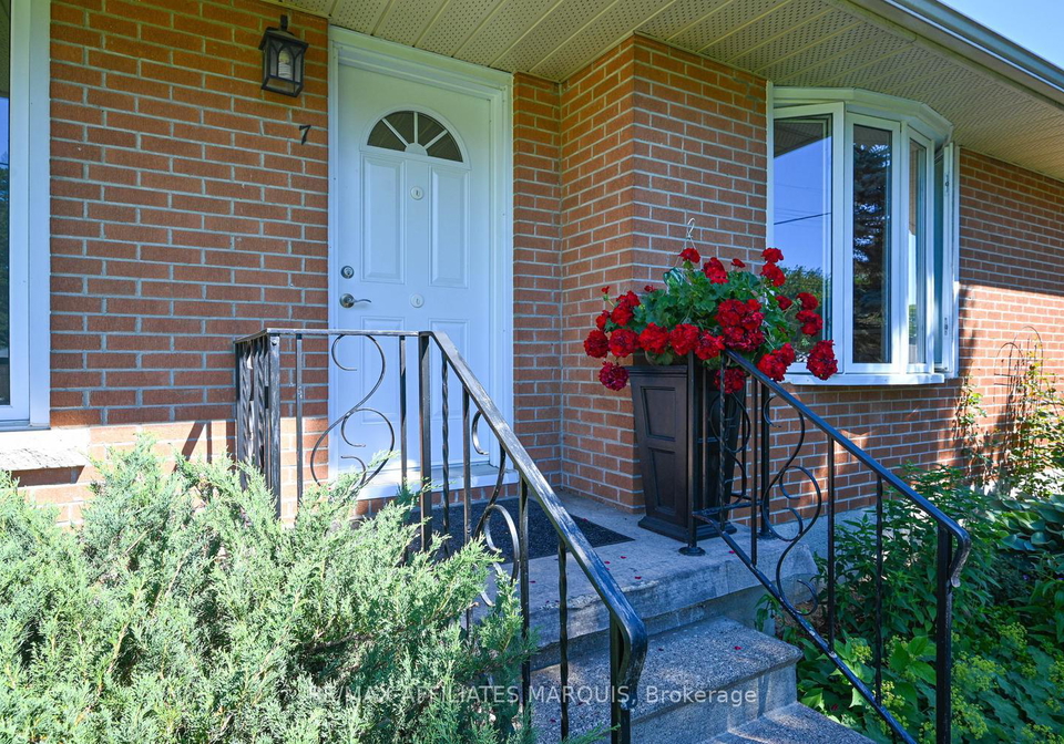 7-ontario-street-smiths-falls-ontario-x13492266