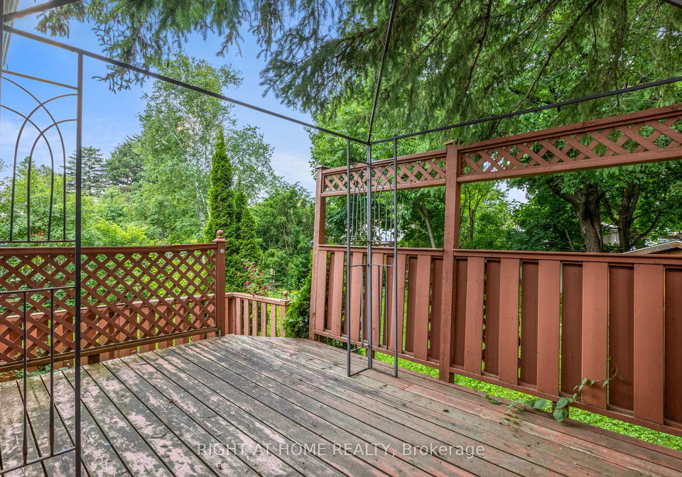 695-glen-forrest-boulevard-waterloo-ontario-x13492270