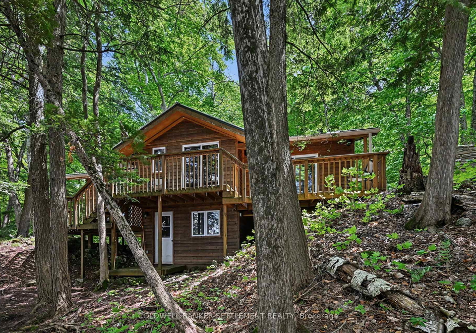 6773-sand-island-island-rideau-lakes-ontario-x13492282
