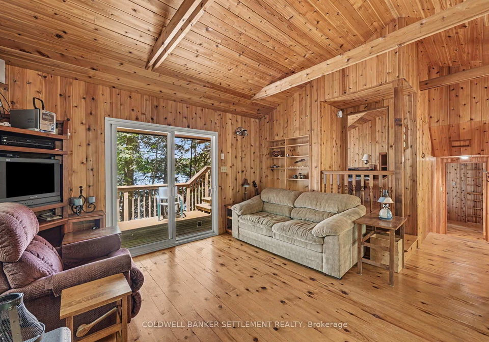 6773-sand-island-island-rideau-lakes-ontario-x13492282