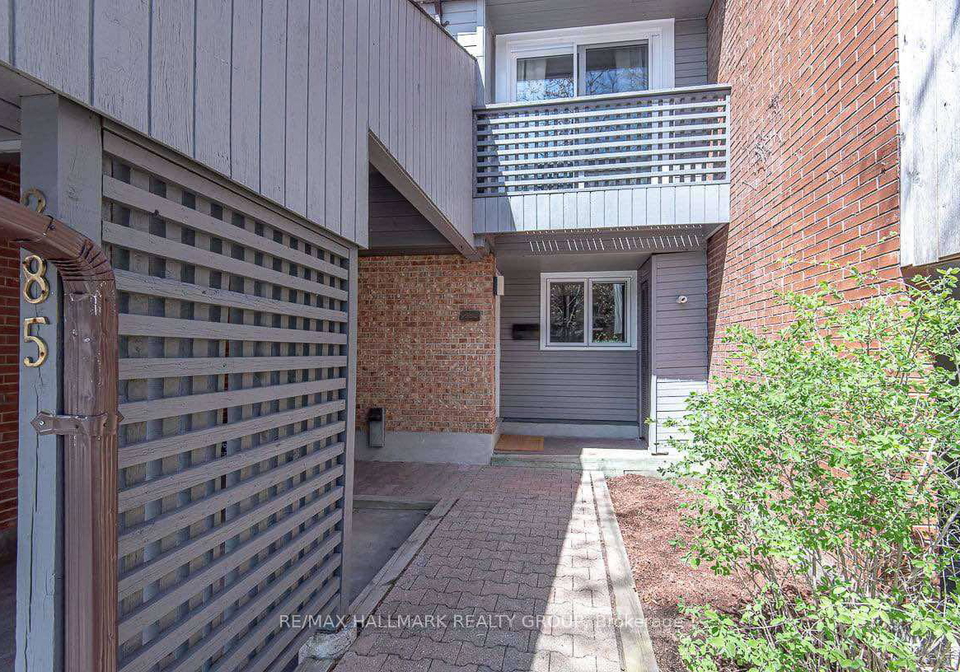 285-bruyere-street-ottawa-ontario-x13492378