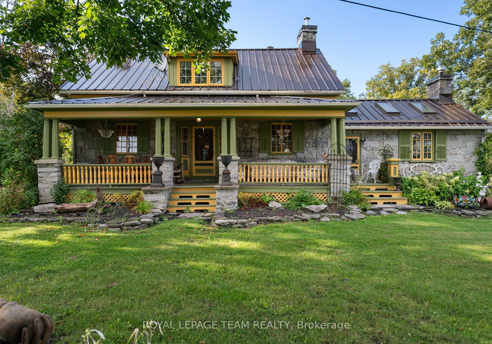 16635-county-road-36-south-stormont-ontario-x13492556