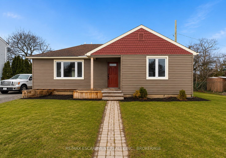 18-princess-street-st-catharines-ontario-x13492628